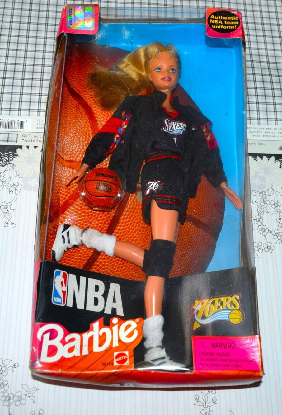 1998 NBA Barbie Philadelphia 76ers Basketball Sixers New Box a little dented